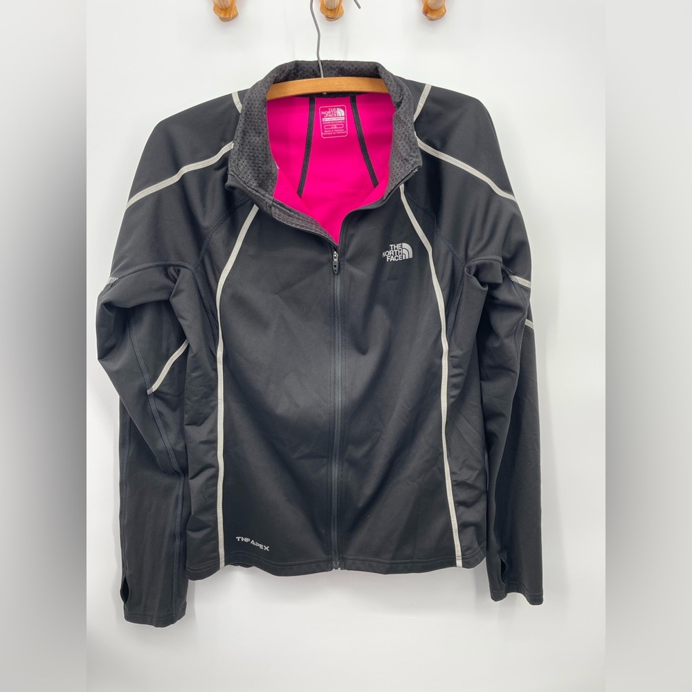 The North Face Women's Isotherm Windstopper Performance Running Jacket